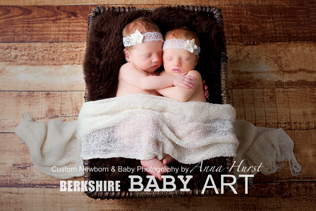 Berkshire Newborn Baby Photographer | Twins Newborns Iris and Imogen