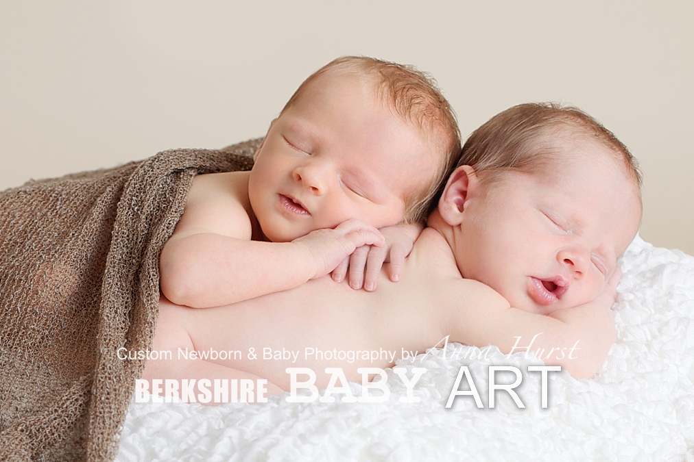 Bracknell Newborn Baby Photographer | Twins Iris & Imogen