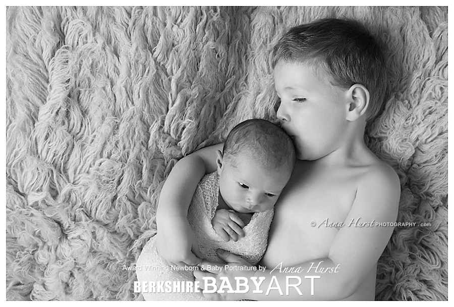 Newborn Photographer Berkshire https://www.annahurstphotography.com