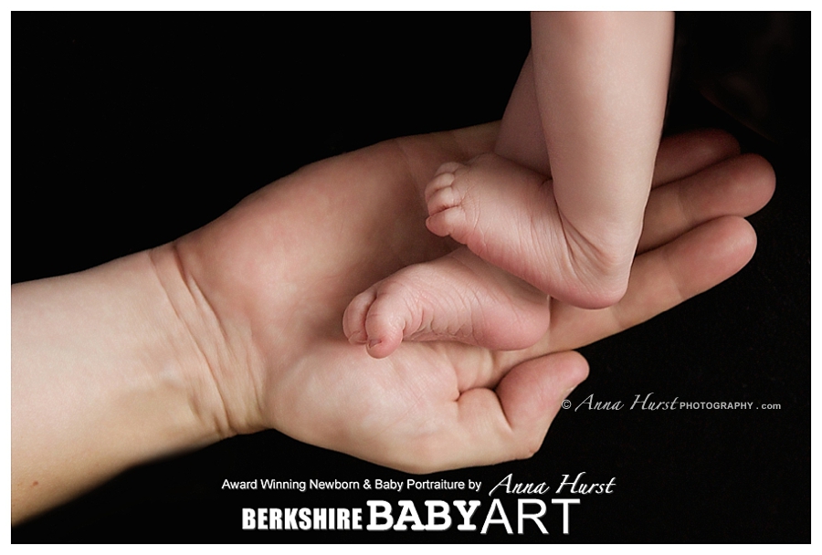 Newborn Photographer Berkshire https://www.annahurstphotography.com