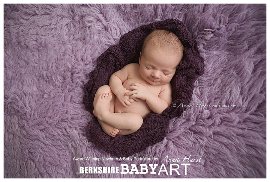 Newborn Photographer in Wokingham | Anna Hurst Photography | Orla 12 days old
