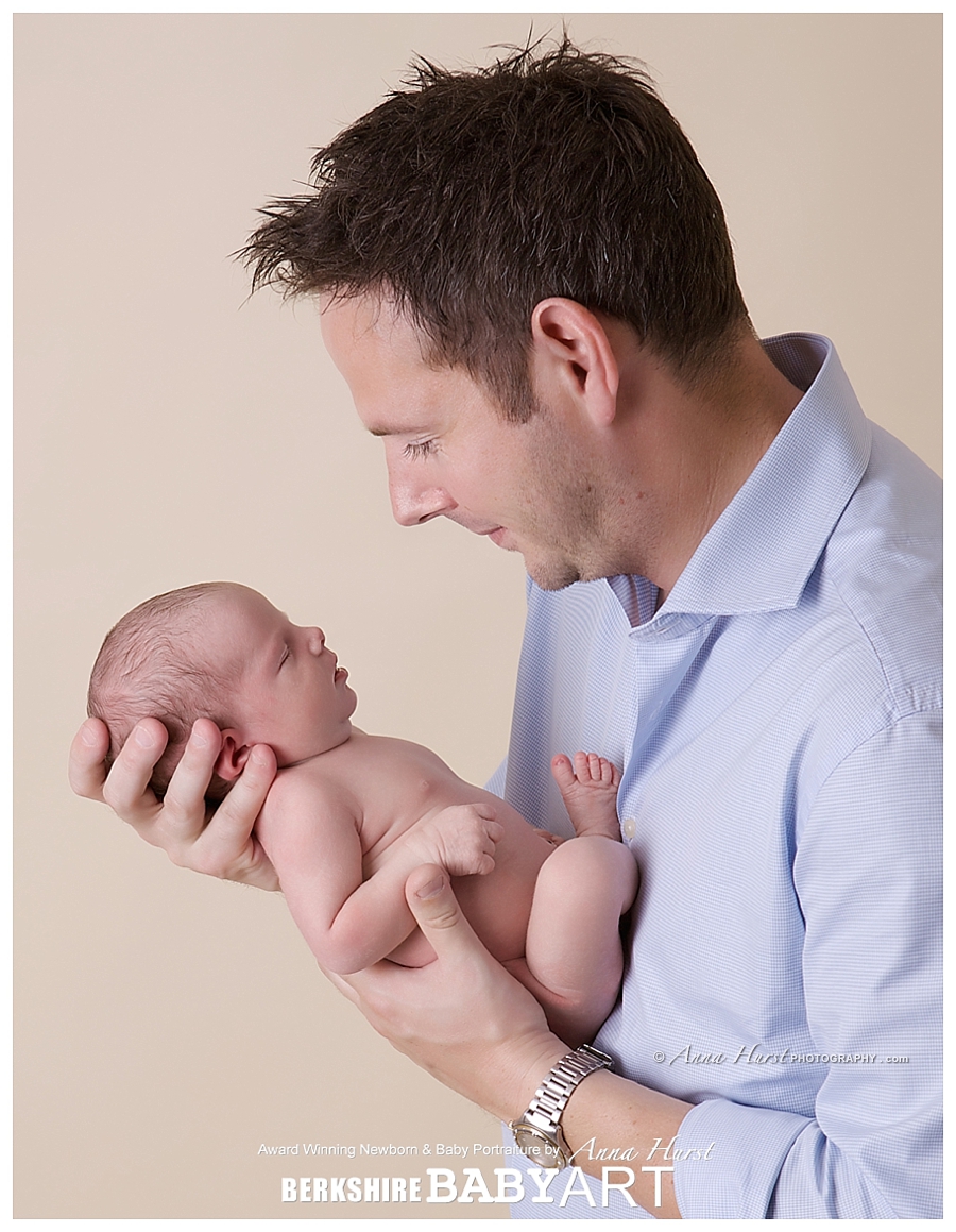 Newborn Photographer Berkshire https://www.annahurstphotography.com