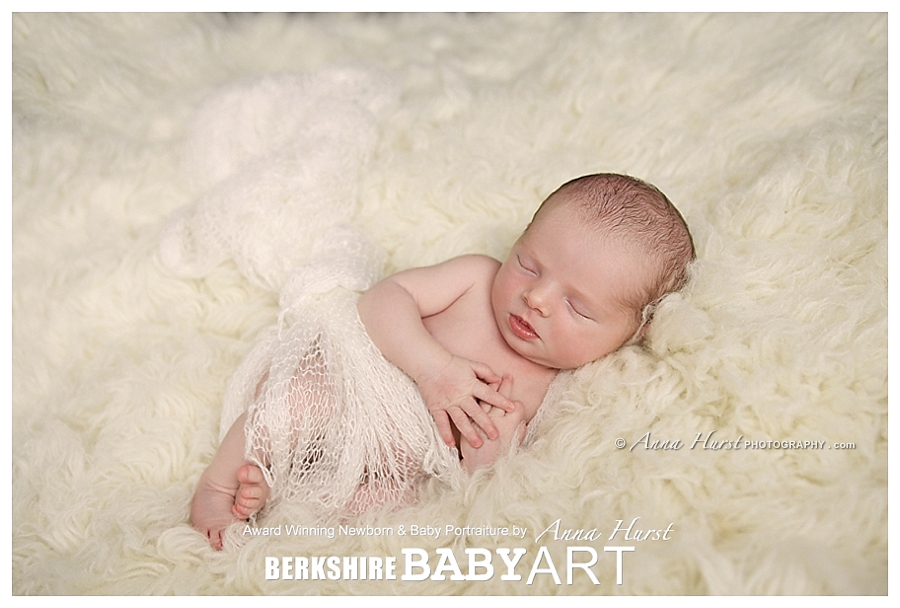 Newborn Photographer Berkshire https://www.annahurstphotography.com