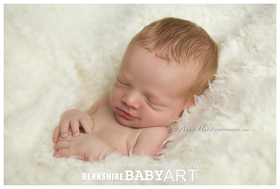 Newborn Photographer in Surrey https://www.annahurstphotography.com 