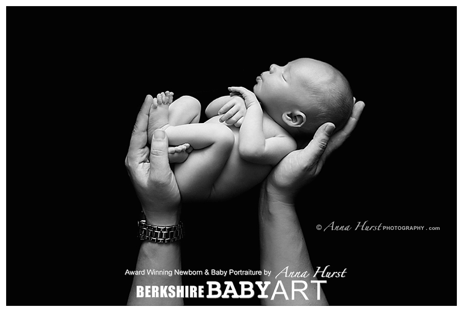 Newborn Baby Photographer Oxfordshire https://www.annahurstphotography.com