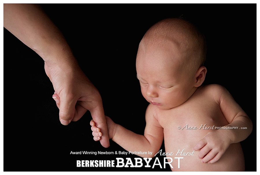 Newborn Baby Photographer Maidenhead https://www.annahurstphotography.com