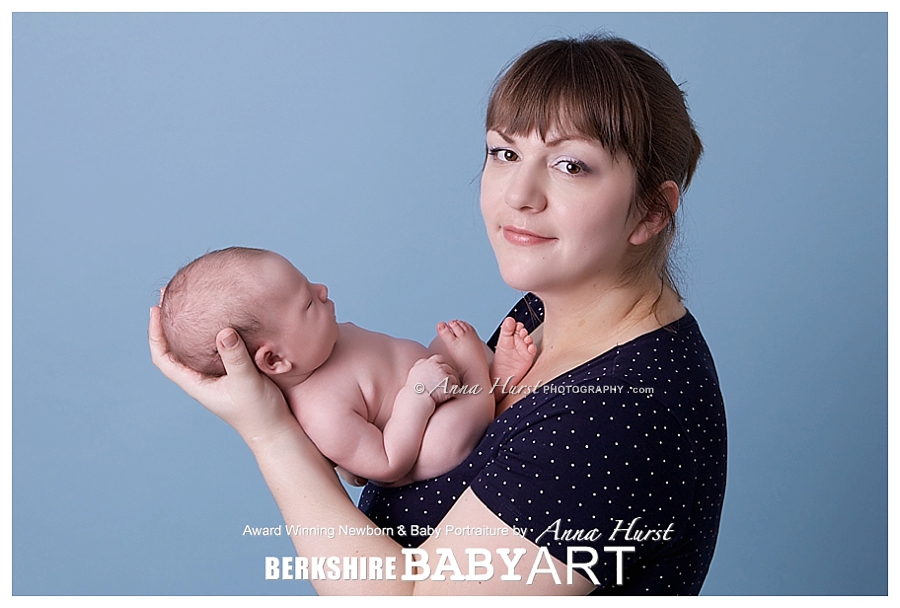 Baby Photographer in Berkshire https://www.annahurstphotography.com