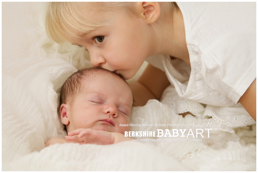 Warfield Berkshire Newborn Baby Photographer https://www.annahurstphotography.com