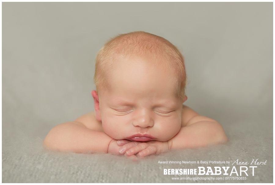 Buckinghamshire Baby Photography https://www.annahurstphotography.com