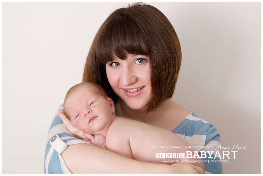 Wokingham Baby Photographer  Berkshire https://www.annahurstphotography.com