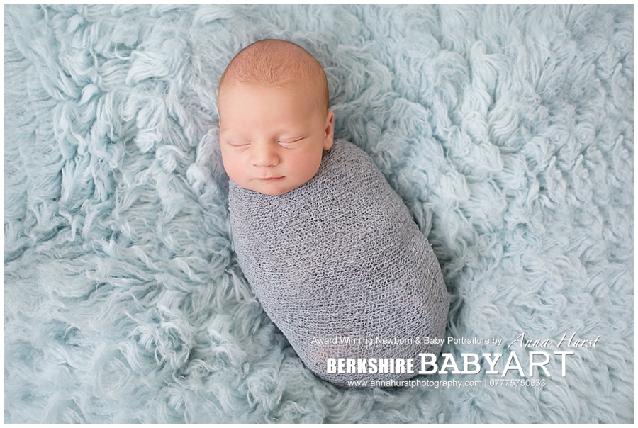 Berkshire Newborn Photographer | https://www.annahurstphotography.com