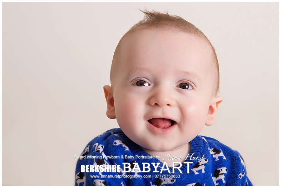 Early Berkshire Baby Photographer https://www.annahurstphotography.com