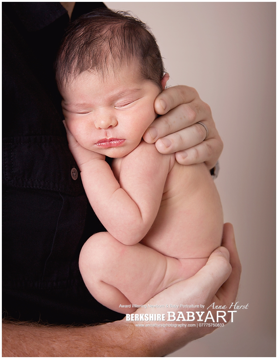 Sunningdale Berkshire Newborn Baby Photographer https://www.annahurstphotography.com