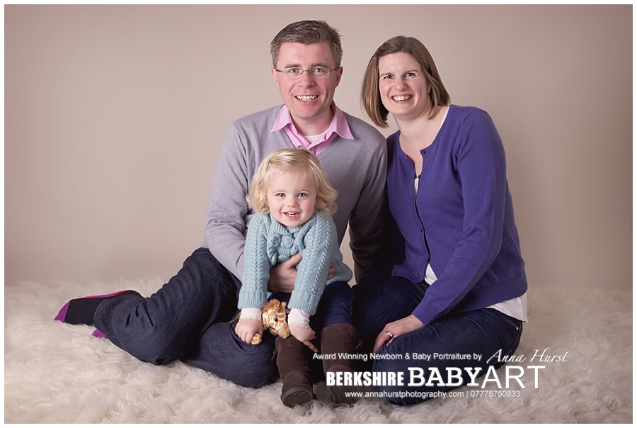 Reading Berkshire Baby Photographer | https://www.annahurstphotography.com