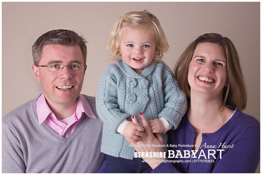 Reading Berkshire Baby Photographer | https://www.annahurstphotography.com