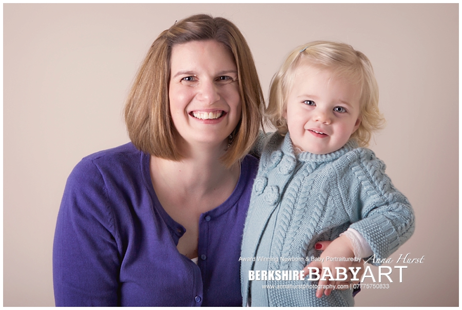 Reading Berkshire Baby Photographer | https://www.annahurstphotography.com