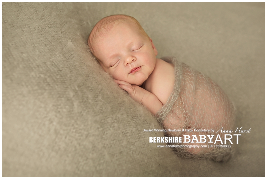 Ascot Berkshire Newborn Baby Photographer https://www.annahurstphotography.com