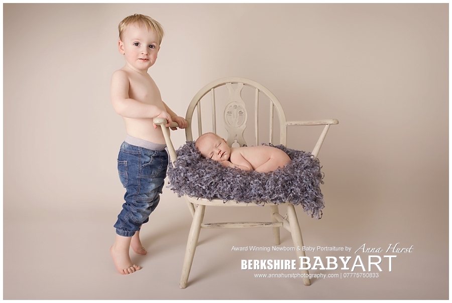 Virginia Waters Berkshire Newborn Baby Photographer https://www.annahurstphotography.com