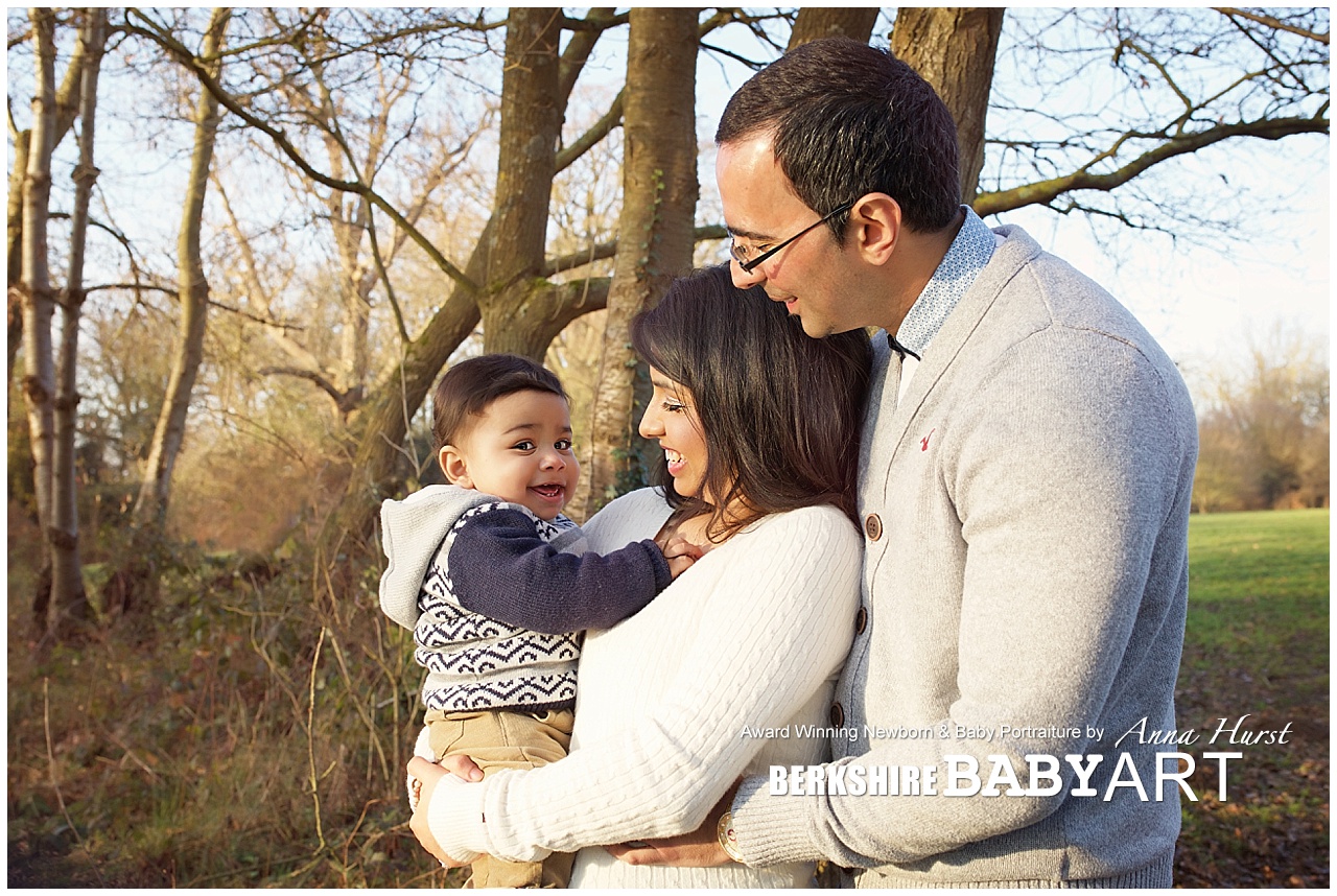 Bracknell Berkshire Baby Photographer | https://www.annahurstphotography.com