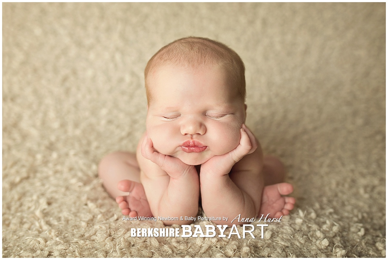 Surrey Newborn Baby Photographer https://www.annahurstphotography.com