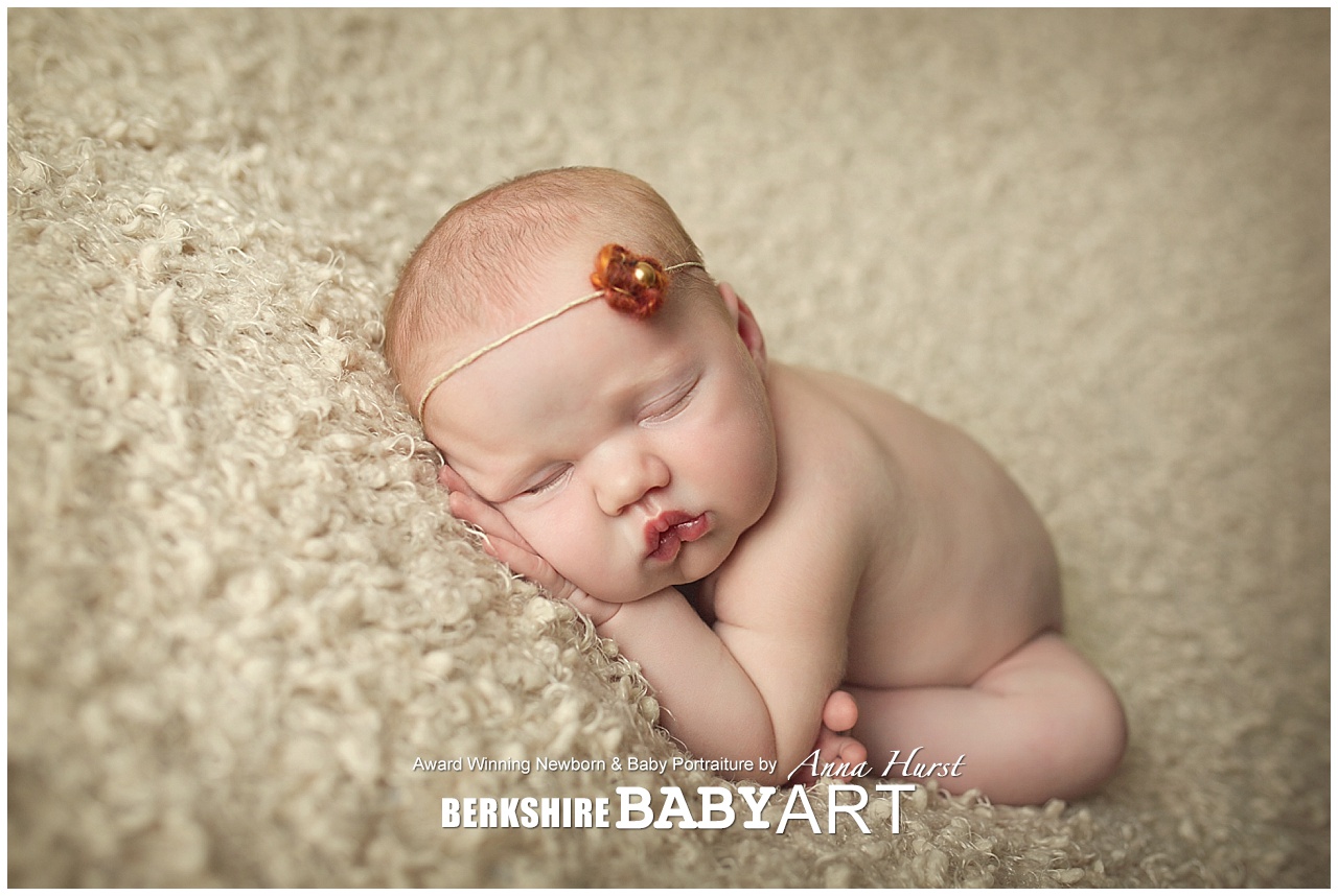 Woking Surrey Newborn Baby Photographer https://www.annahurstphotography.com