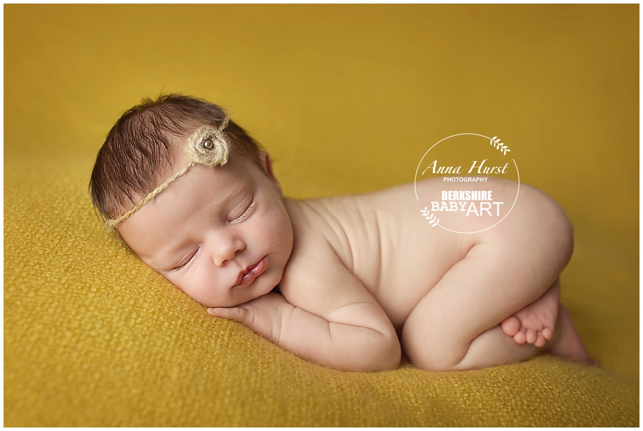 Reading Newborn Baby Photographer | Annie-Rose 3 Weeks Old