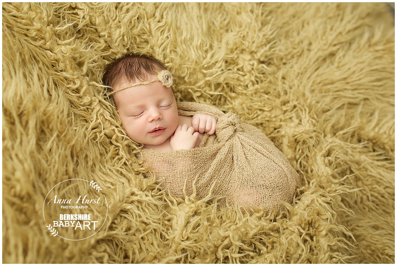 Baby Photography Wokingham https://www.annahurstphotography.com