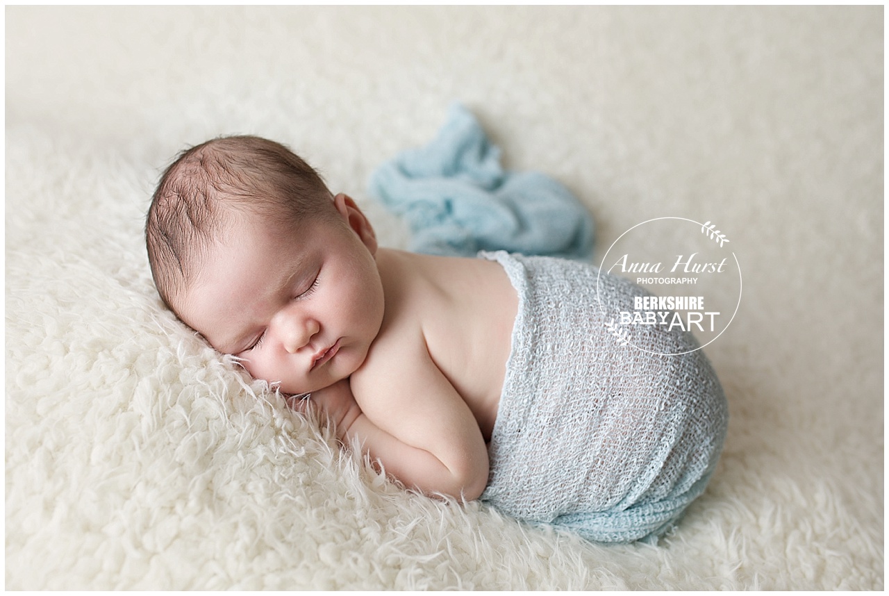 Newborn Baby Photographer in Berkshire