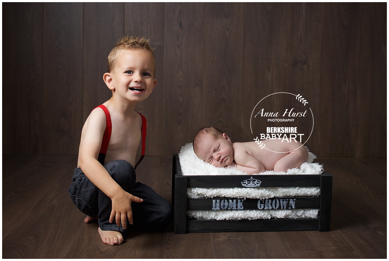 Twyford Newborn Baby Photographer