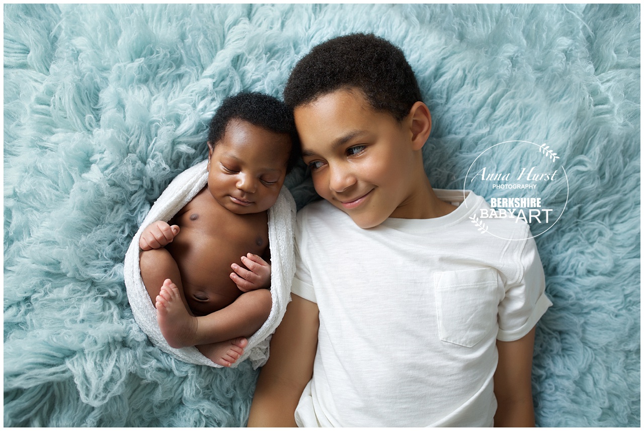 Newborn Baby Photographer Finchampstead | Omasan 9 Days Old