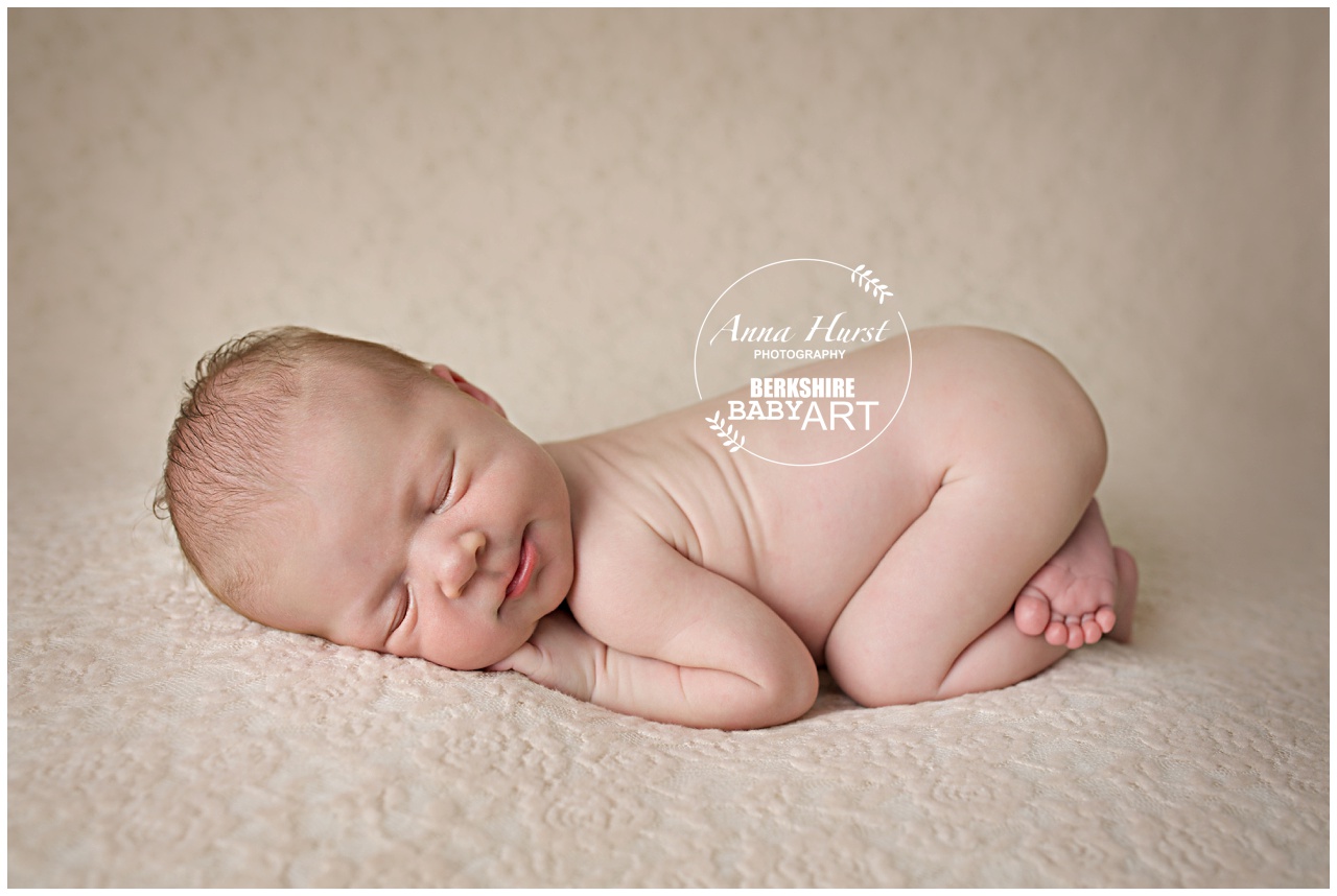 Newborn Baby Photographer Hampshire | Sophie 2 Weeks Old