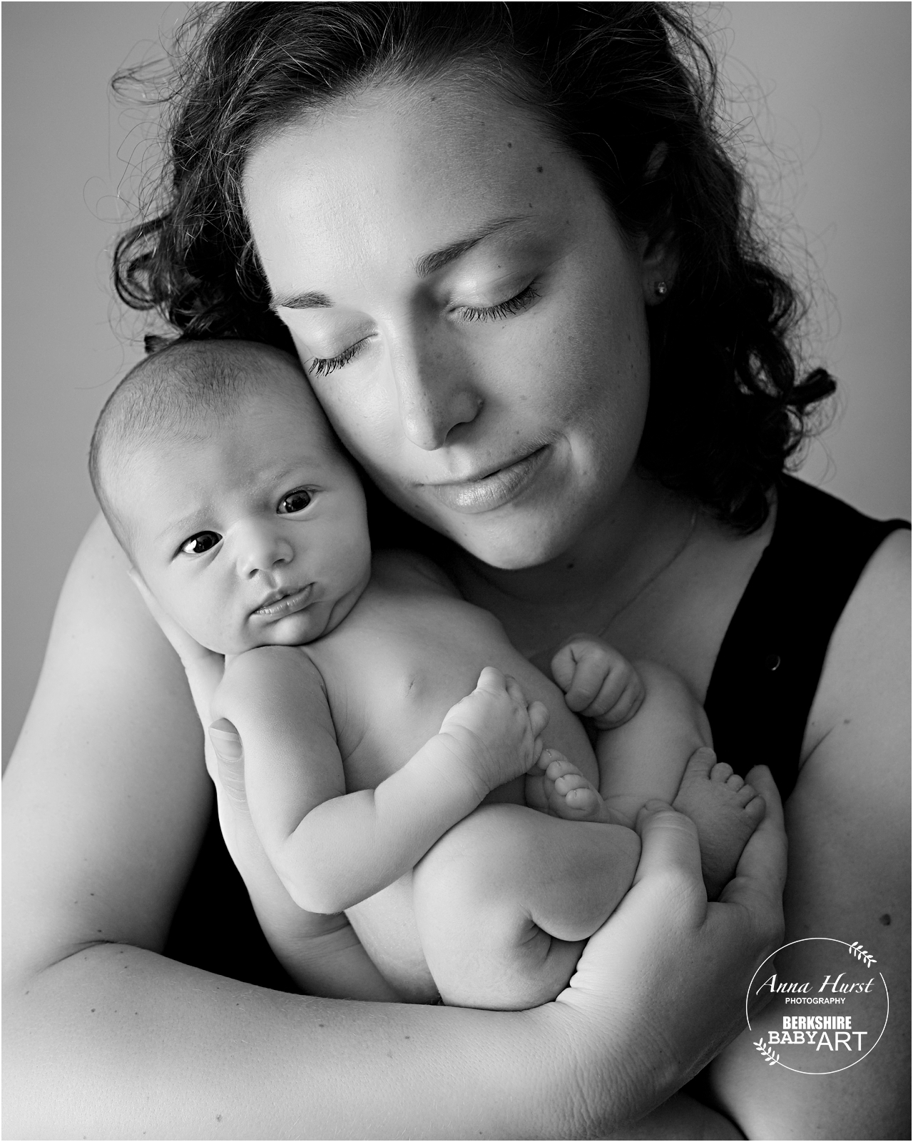 Berkshire Newborn Baby Photographer